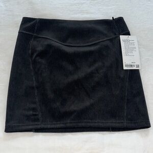 lululemon athletics Scuba Midrise Mini Skirt Velvet Cord - Black